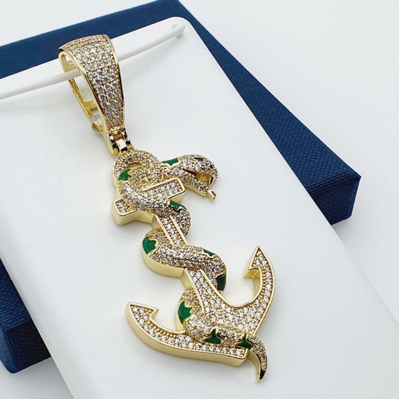 "14K Gold Plated Cubic Zircon Pendant,  EVBRS658 - Picture 2 of 10